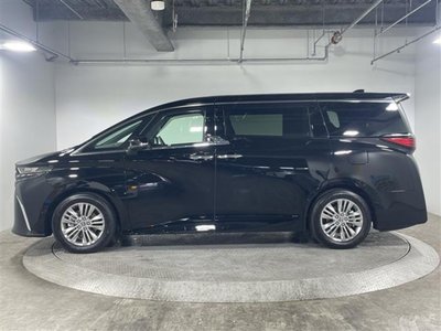 2026 Toyota ALPHARD — фото 23