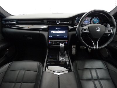 2021 Maserati QUATTROPORTE — фото 10
