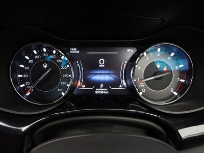 2021 Maserati QUATTROPORTE — фото 13