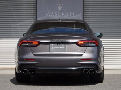 2021 Maserati QUATTROPORTE — фото 6