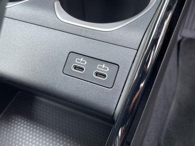 2025 BMW X1 — миниатюра 16
