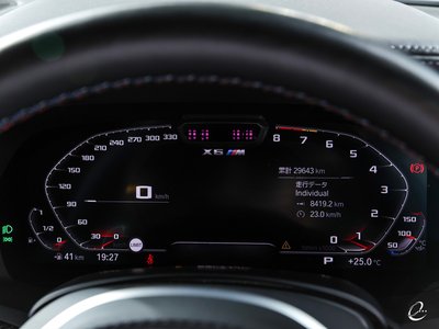 صورة 72 لـ 2020 BMW X6 M