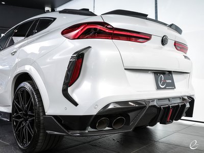 صورة 50 لـ 2020 BMW X6 M
