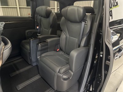 2026 Toyota ALPHARD — фото 60