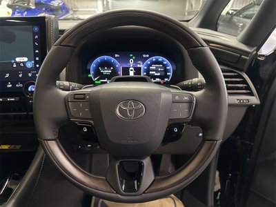 2026 Toyota ALPHARD — фото 26