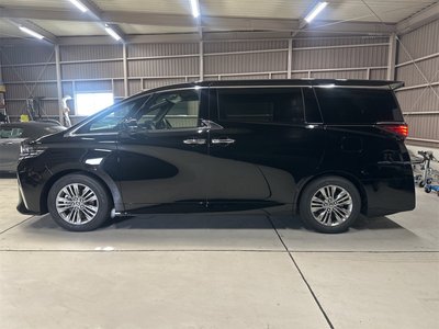 2026 Toyota ALPHARD — фото 13