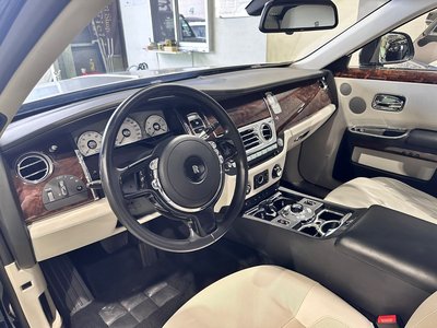2012 ROLLS-ROYCE GHOST photo 21