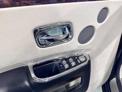 2012 ROLLS-ROYCE GHOST photo 40