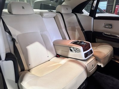 2012 ROLLS-ROYCE GHOST photo 51