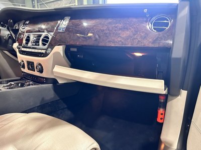 2012 ROLLS-ROYCE GHOST photo 34