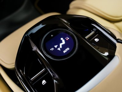 2024 Ferrari PUROSANGUE 缩略图 40