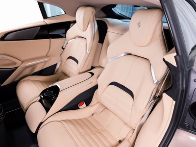 صورة 13 لـ 2024 Ferrari PUROSANGUE