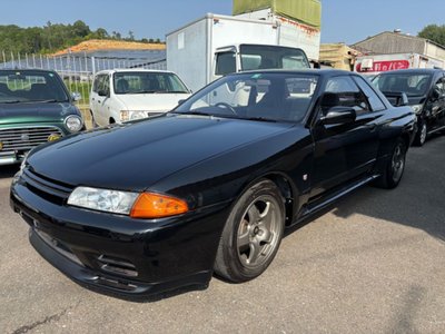 1992 Nissan SKYLINE GT-R 照片 1
