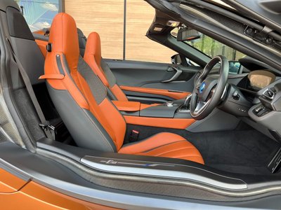 2020 BMW I8 ROADSTER photo 4