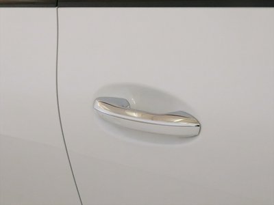 2025 Mercedes-BENZ GLC AMG 照片 14