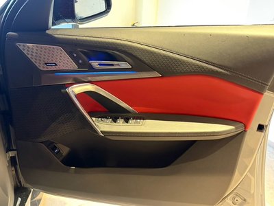 2025 BMW X2 thumbnail 31