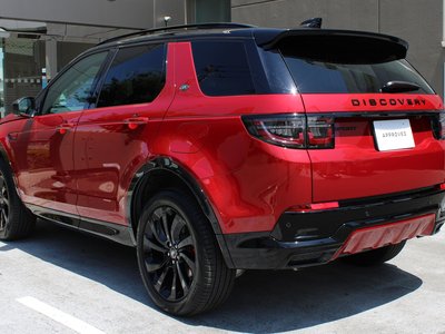 2024 LAND Rover DISCOVERY SPORT photo 8
