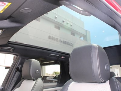 2024 LAND Rover DISCOVERY SPORT photo 11
