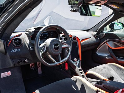 صورة 26 لـ 2024 Mclaren 750S