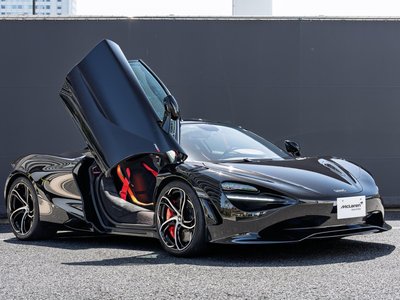 صورة 2 لـ 2024 Mclaren 750S