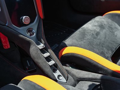 صورة 28 لـ 2024 Mclaren 750S