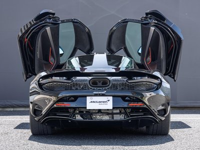 صورة 8 لـ 2024 Mclaren 750S