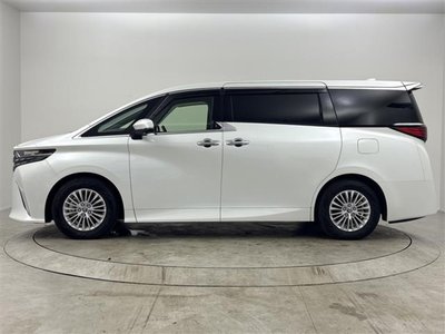 صورة 39 لـ 2025 Toyota ALPHARD