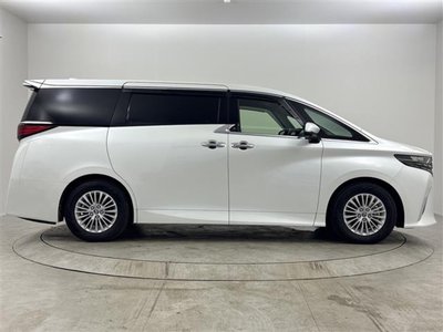 صورة 38 لـ 2025 Toyota ALPHARD