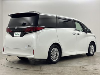 صورة 37 لـ 2025 Toyota ALPHARD