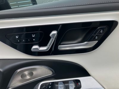 2025 Mercedes-BENZ E-CLASS photo 13