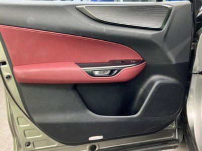 2024 Lexus NX — миниатюра 21