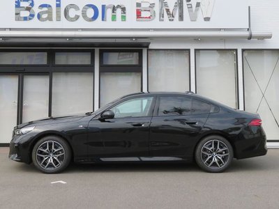 2025 BMW 5 SERIES 缩略图 49