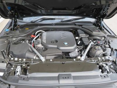 2025 BMW 5 SERIES 缩略图 54