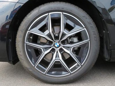 2025 BMW 5 SERIES 缩略图 59