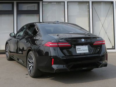2025 BMW 5 SERIES 缩略图 48