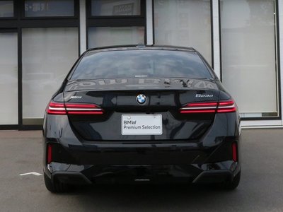 2025 BMW 5 SERIES 缩略图 47