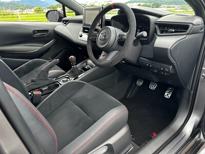 صورة 22 لـ 2023 Toyota GR COROLLA