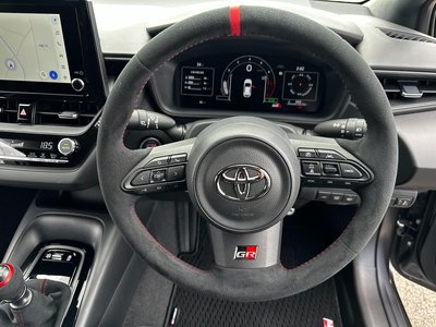 صورة 34 لـ 2023 Toyota GR COROLLA