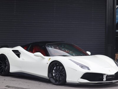 2016 Ferrari 488 GTB 照片 1