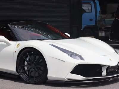 2016 Ferrari 488 GTB 照片 7