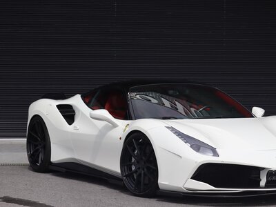 2016 Ferrari 488 GTB 照片 11