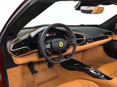 2025 Ferrari 296 GTS 照片 16