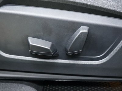 2026 BMW X2 thumbnail 50