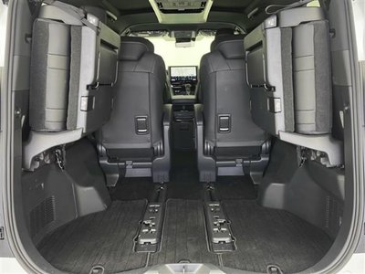 صورة مصغرة 30 لـ 2025 Toyota ALPHARD