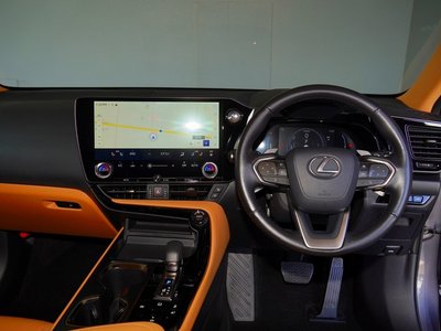 2023 Lexus NX — миниатюра 8