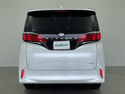 2023 Toyota ALPHARD — фото 19