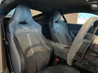 2023 Aston Martin VANTAGE thumbnail 18