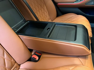 2025 Mercedes-BENZ S-CLASS thumbnail 37