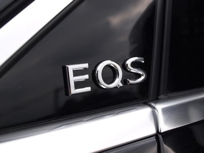 صورة 8 لـ 2026 Mercedes-BENZ EQS SUV MAYBACH