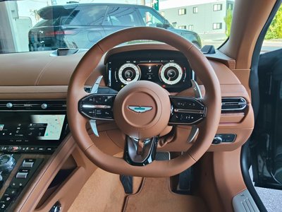 2025 Aston Martin DB12 VOLANTE 缩略图 35